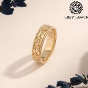 แหวนหมั้นผู้หญิง Charm ชุบทอง 18K เงินแท้ ลายดอกไม้คลาสสิก ประดับเพชรโมอิสซาไนต์ทรงคุชชั่น ฝังแบบ Prong Set รับรองโดย IGI น้ำหนัก 3 กรัม - Product Image 4