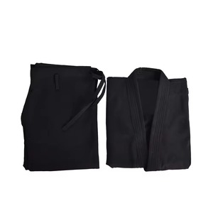Kimono Harn Kids BJJ Gi en tissu perlé 100% coton 380g léger et durable avec ceinture blanche, logo sur le devant, approuvé par l'IBJJF - Product Image 4