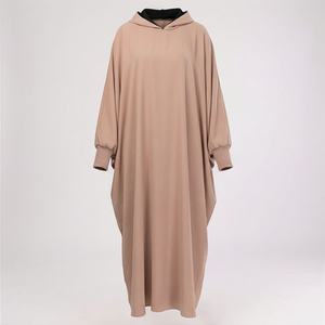 Robe islamique premium, modeste, à capuche, une pièce, sportive, avec poche kangourou, coupe ample, pour usage quotidien et prière, motif uni, estivale - Product Image 1