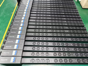 DoyonTek ชุดจ่ายไฟแบบติดตั้งบนแร็คสามเฟส 415V 80A กำลังสูง, ช่องเสียบ C19 C39 จำนวน 12 ช่อง, ชุดจ่ายไฟพร้อมระบบตรวจสอบการใช้งานสำหรับ AI ความหนาแน่นสูง - Product Image 4
