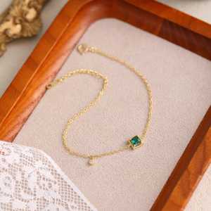 Delicada pulsera de esmeralda, plata de ley 925, chapada en oro de 14 quilates, joyería minimalista con piedra preciosa verde para mujer, regalo. - Product Image 1