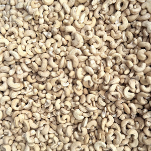 Trusted Supplier Cashew <b>Nut</b> <b>Kernels</b> Ww320 Vacuum Packed Cashew <b>Nuts</b> Vietnam Cashew <b>Nuts</b> Wholesale From Santigo Vietnam - Product Image 1