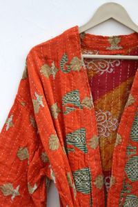 Nouvel arrivage de veste kimono Kantha vintage en coton artisanal veste/manteau/kimono pour femmes - Product Image 2