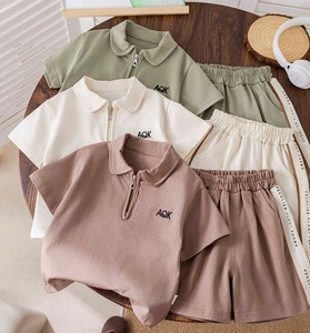 Ensemble deux pièces décontracté pour garçons, polo à manches courtes avec fermeture éclair et short à taille élastique, imprimé lettres vert clair - Product Image 6