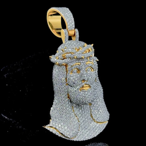 Pendentif Visage de Jésus en Argent Plaqué Or 18K avec Moissanite VVS Couleur D, Style Hip Hop Luxe Personnalisé pour Hommes - Product Image 3