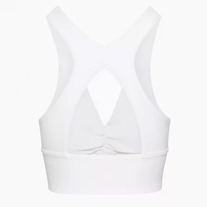Soutien-gorge de sport premium avec construction respirante et soutien flexible pour l'exercice quotidien - Product Image 2
