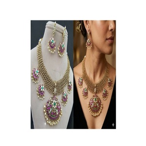 Ensemble collier et boucles d'oreilles classiques pour femme, en laiton plaqué or, qualité supérieure, style antique Jadau, élégant, pour mariage, fiançailles, anniversaire, fête - Product Image 3