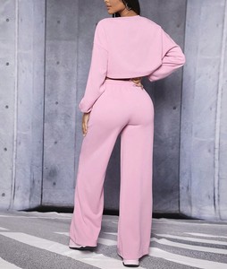 Conjunto de Sudadera Corta Oversize Rosa para Mujer y Pantalón de Pierna Ancha, con Cuello Redondo, Hombros Caídos, de Forro Polar, Corte Holgado, Personalizado, de Moda, para Otoño - Product Image 4