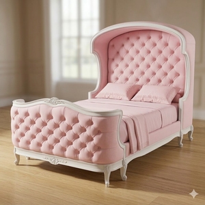 Lit à baldaquin en acajou sculpté, mobilier de chambre d'enfant fait main d'Indonésie - Product Image 1