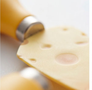 Couteau à fromage avec une belle poignée jaune, élégant couverts en acier inoxydable, parfait pour la salle à manger, la cuisine, le service et les fêtes - Product Image 2