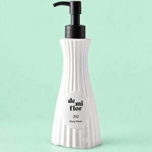 ครีมอาบน้ำสำหรับผู้หญิงเดมิฟโล 212 ซิตรัส โนแมด บอดี้ วอช 250 ก - Product Image 2