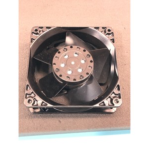 Ventilateur de refroidissement PAPST 4600X 115V, 171988 - Équipements et pièces semi-conductrices d'occasion fiables à l'échelle mondiale chez - Product Image 4