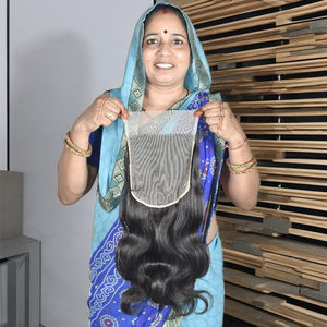 Extensions de cheveux Bodywave frontales de qualité supérieure, naturelles et agréables, texture douce et soyeuse, longues, pour femmes, disponibles à la vente - Product Image 1