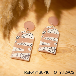 Orecchini pendenti alla moda in acrilico dipinto, design astratto rosa beige, 12 pezzi - Product Image 3