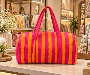 Sac de voyage matelassé rayé en coton grande capacité avec fermeture éclair, rose et orange - Product Image 2