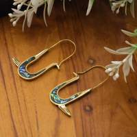 Boucles d'oreilles créoles en laiton plaqué or, motif oiseau grue, incrustation de coquille d'ormeau, faites à la main, vente en gros