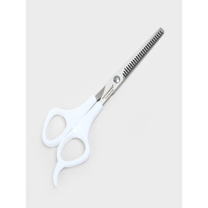 กรรไกรตัดผมสแตนเลสเกาหลีสำหรับเครื่องสำอางกรรไกรผอมบาง - Product Image 1