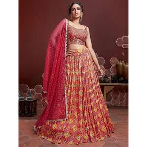 Étonnante broderie de paillettes rouges Chinon soie Lehenga Choli - Product Image 4