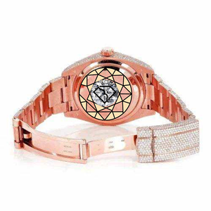 Montre de luxe pour femme avec diamants de laboratoire, plaquée or rose, entièrement sertie, cadran rond à quartz analogique, fermoir déployant, verre saphir - Product Image 2