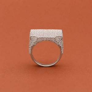 Anillo de Boda Personalizado de Lujo para Hombre en Plata de Ley 925 con Moissanita VVS, Estilo Hip Hop - Product Image 4