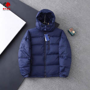 Chaqueta Acolchada de Diseño Personalizado para Hombre, Cuello Alto, Cierre de Cremallera, Tela Transpirable con Logotipo Personalizado, Diseño ODM - Product Image 1