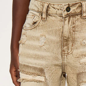 Pantalon déchiré pour garçons de qualité supérieure, style décontracté, avec fermeture boutonnée et passants pour ceinture, design streetwear décontracté - Product Image 2