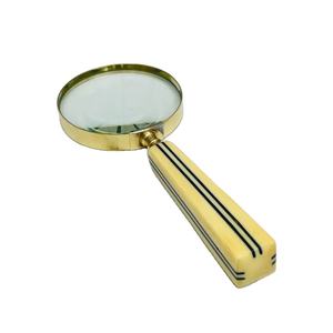 Lupa de Mano de Latón de 3'' con Mango Decorativo |   Lupa óptica de cristal vintage (no plegable) - Product Image 1
