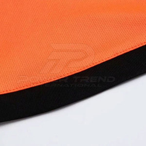 เสื้อฟุตบอลทีมชายแบบสั่งทำพิเศษ แห้งเร็ว ระบายอากาศดี แขนสั้น คอวี โพลีเอสเตอร์ 100% พิมพ์ลายแบบรีดร้อน สำหรับโรงเรียน - Product Image 5