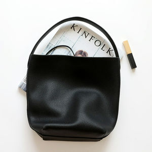 Borsa a Spalla da Donna Casual e alla Moda di Grande Capienza in Pelle Bovina a Secchiello con Chiusura a Cordoncino Leggera Logo Personalizzato Stile Semplice - Product Image 5