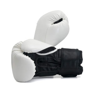 Gants de boxe MMA en cuir véritable de haute qualité OEM, anti-humidité, fermeture auto-agrippante, impression de logo personnalisée, nouveauté - Product Image 6