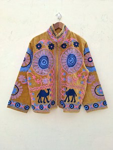 Nouveau Manteau Kimono Indien Bohème en Velours Brodé Motif Chameau Suzani, Veste Courte Florale Indienne pour Femme, Idéal pour les Festivals - Product Image 2