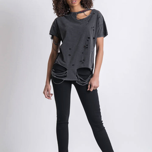 Camiseta de algodón grueso para mujer, con efecto desgastado, estampado personalizado, corte regular, negra, estilo vintage, lavado ácido, OEM - Product Image 1