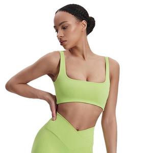 Sujetador deportivo cómodo de color liso para mujer, ideal para correr, yoga, pilates, entrenamiento físico básico, con logo frontal, tipo top de yoga. - Product Image 1