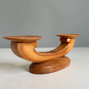 Candelabro Doble de Madera Rústico Hecho a Mano, Ecológico, con Forma de Diamante, Estilo Artístico Vintage, para Uso Religioso, Decoración Central - Product Image 4