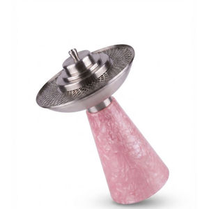 Brûleur d'encens élégant en laiton Bakhoor avec base texturée en résine marbrée, Mabkhara arabe chic en métal avec couvercle filigrané, cadeau de luxe pour l'Aïd - Product Image 3