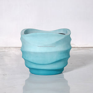 Elegantes cajas de macetas al aire libre para interiores y exteriores, aplicación para hogares, alojamientos, centros comerciales, lugares de trabajo, terminales aéreas, jardines - Product Image 1