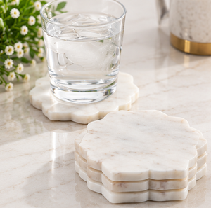 Posavasos de mármol hecho a mano con forma floral de AK Brass, juego único de 4 posavasos de mármol blanco para decoración de cocina / accesorios de mesa. - Product Image 1