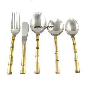 Cuillères, fourchettes et couteaux de luxe en argent plaqué, finition miroir, design artisanal, durables, pour occasions spéciales - Product Image 5