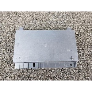 ECU และโมดูลคอมพิวเตอร์มือสองสำหรับรถยนต์ซีรีส์ 5 รุ่น 6135692731901 - Product Image 3
