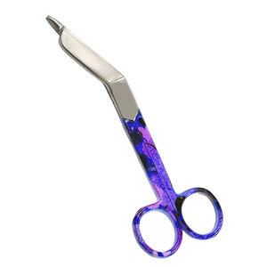 Tijeras de Acero Quirúrgico de Alta Calidad y Ligeras para Corte Seguro en Medicina, Primeros Auxilios y Cuidado de Heridas - Product Image 1