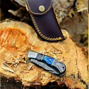 Couteau de poche en acier Damas édition limitée, manche en bois fait main, couteau pliant, cadeau unique et personnalisé - Product Image 2