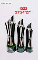 Trophée sportif moderne personnalisé en métal, plaqué argent, logo gravé en 3D par moulage sous pression, cadeau d'affaires de cricket pour table