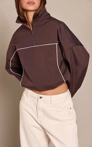 Chaqueta cortavientos marrón con cierre de cremallera, manga larga, con capucha, transpirable, de poliéster tejido, para otoño. - Product Image 5