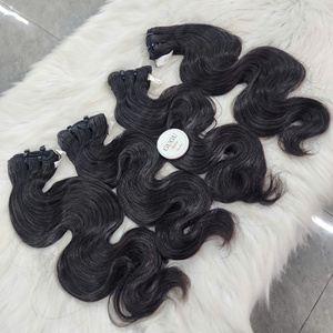 Extensiones de Cabello Humano Natural Ondulado para Mujeres Negras, Color Negro Natural - Product Image 2