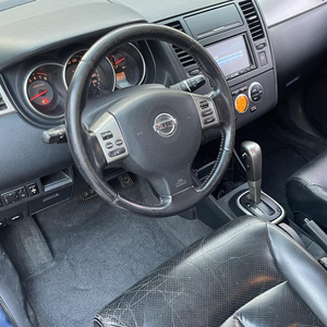 Autos Usados Toyota y Otros de Japón, Inspeccionados, con Entrega a Todo el Mundo - Product Image 2