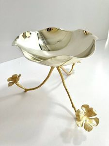 Ensemble de plats de service en métal pour table, avec sculpture florale artistique, pour une décoration de maison de luxe - Product Image 4
