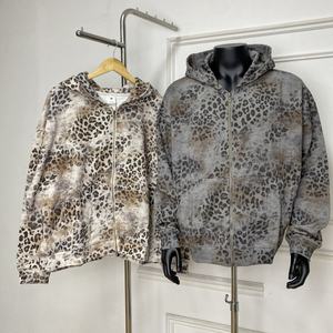 Sudadera con Capucha y Cremallera para Hombre, Estampado de Leopardo, Estilo Casual, Corte Holgado, Felpa Francesa, 100% Poliéster, para Otoño - Product Image 3