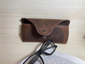 Étui pour lunettes de lecture en cuir véritable, fin et élégant, protection pour lunettes, export direct du fabricant LGC-0160 - Product Image 2