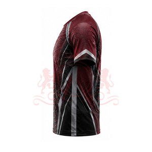 Camiseta de Fútbol Geométrica Roja y Negra para Hombre, Manga Corta, Cuello Redondo, Poliéster que Absorbe la Humedad, Ajuste Atlético, para Todas las Temporadas - Product Image 3