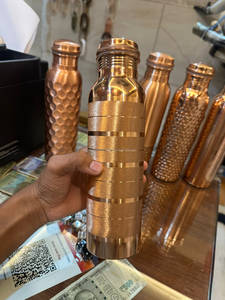 Saniya Handicraft High Quality Artsians Handmade Eco-Friendly Pure <b>Copper</b> Drinking <b>Bottle</b> | Leak Resistant Large Capacity - Product Image 3